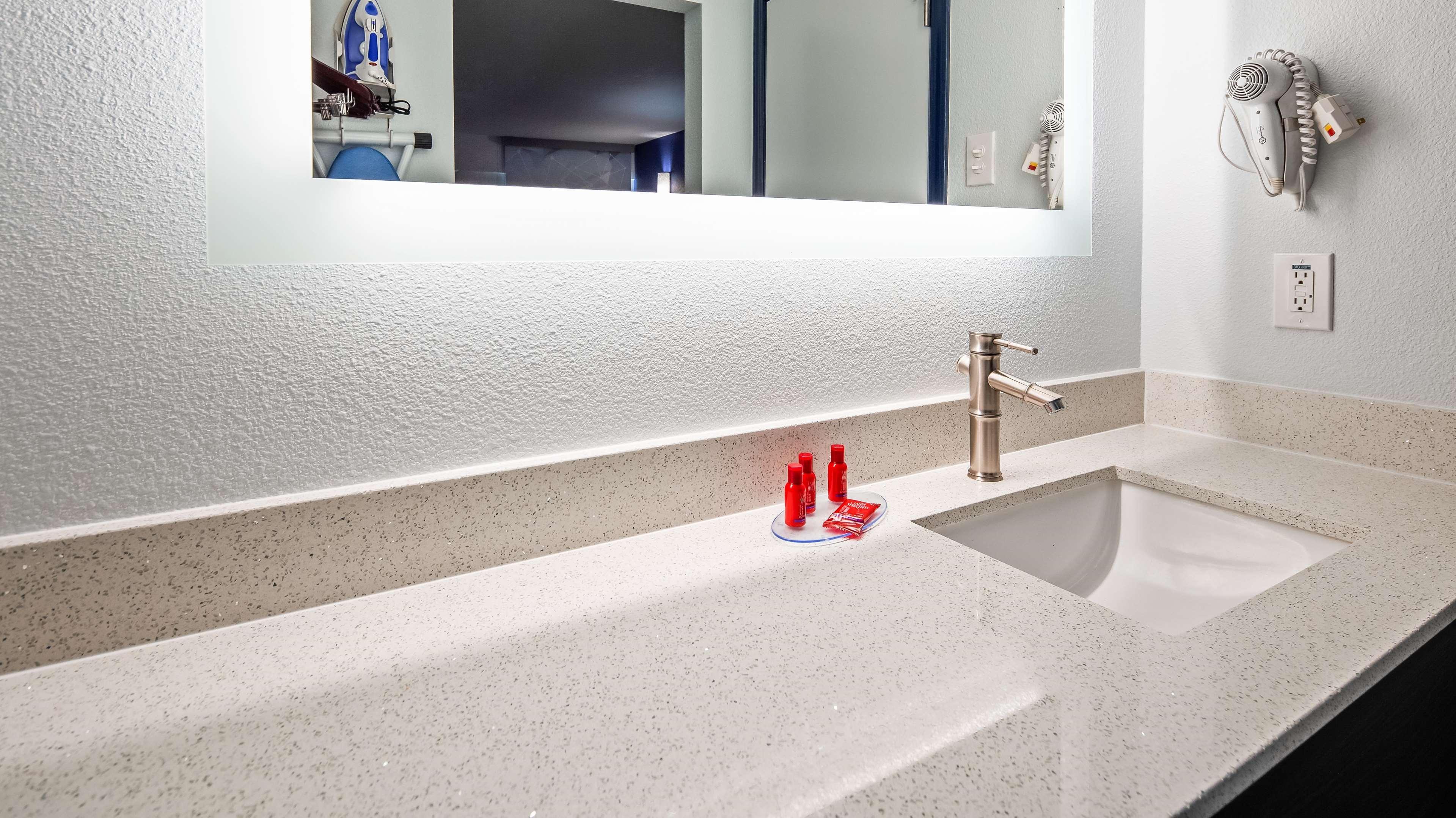 Surestay Plus Hotel By Best Western Sacramento Cal Expo Eksteriør bilde