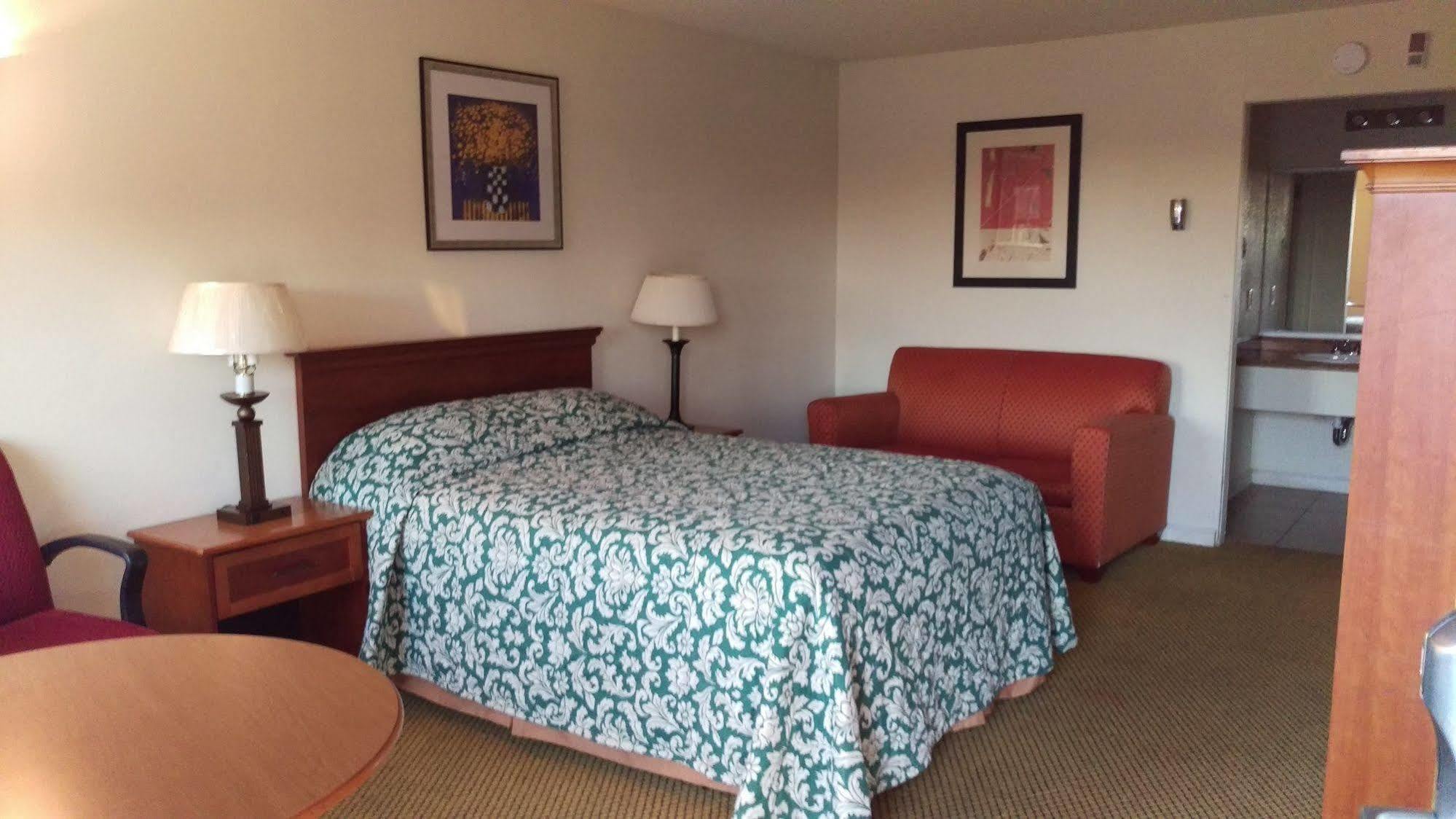 Surestay Plus Hotel By Best Western Sacramento Cal Expo Eksteriør bilde