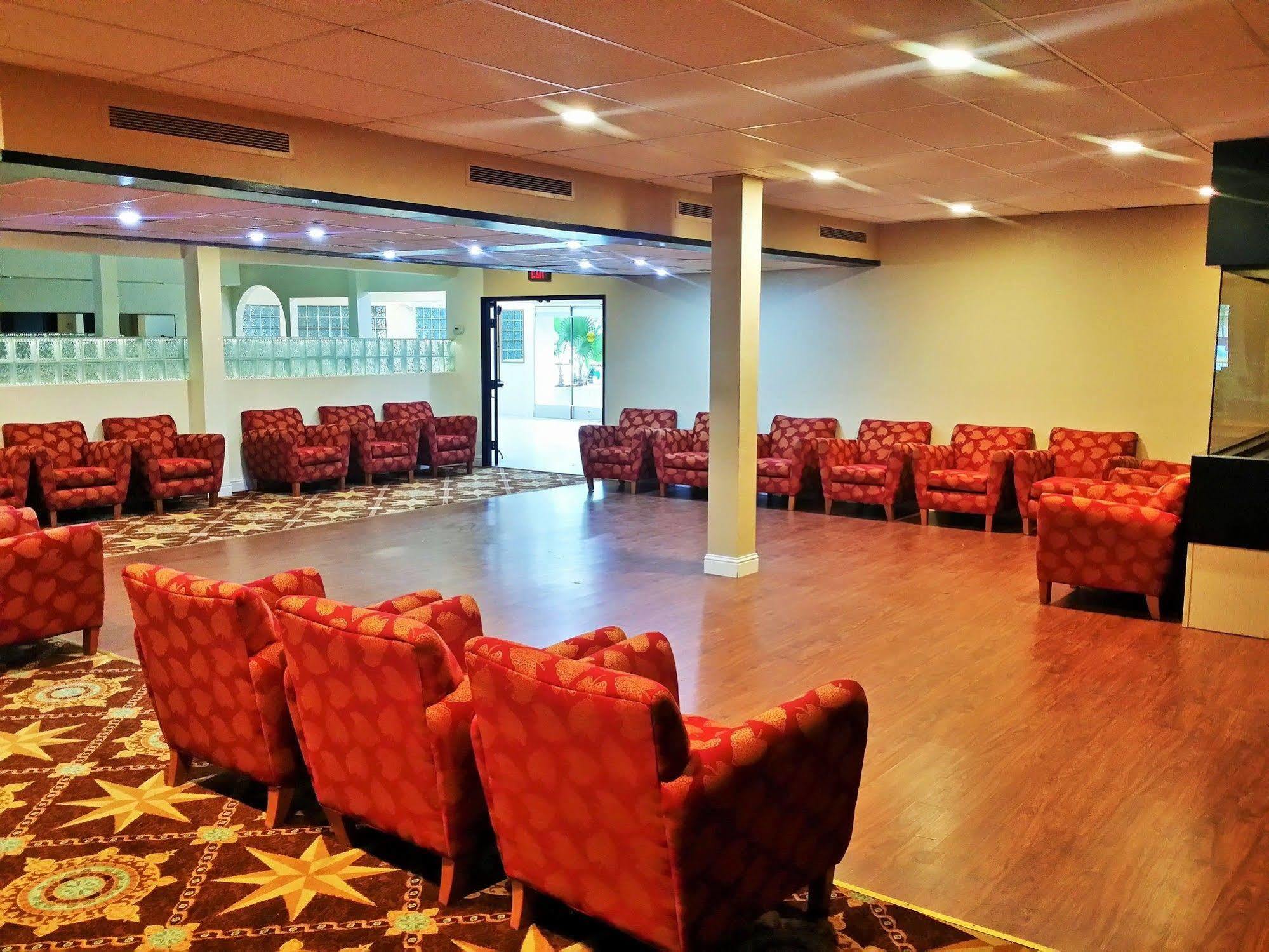 Surestay Plus Hotel By Best Western Sacramento Cal Expo Eksteriør bilde