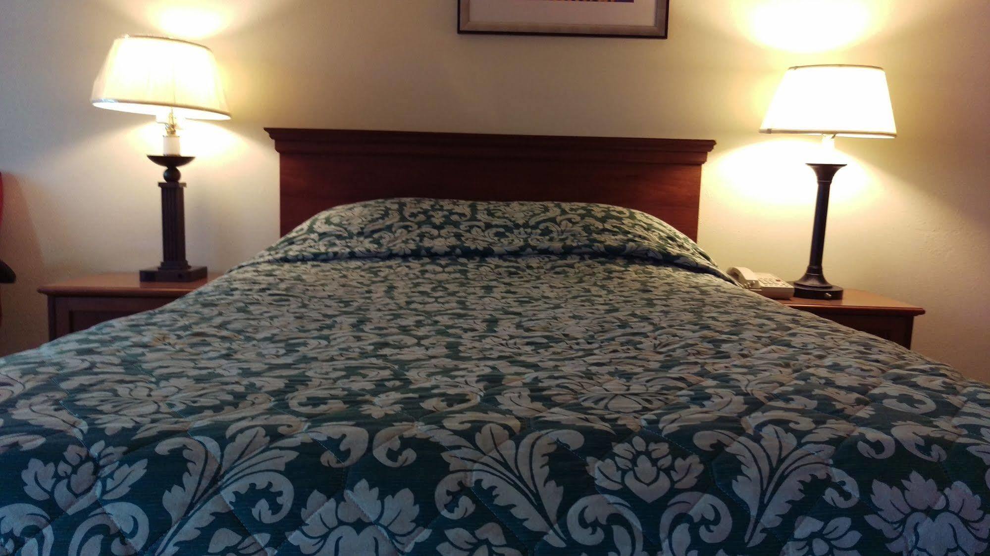 Surestay Plus Hotel By Best Western Sacramento Cal Expo Eksteriør bilde