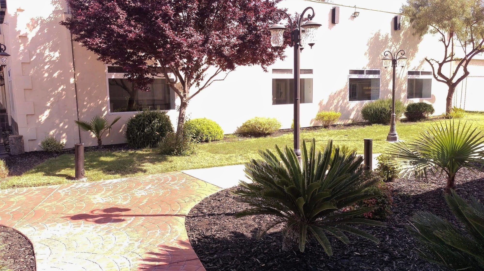 Surestay Plus Hotel By Best Western Sacramento Cal Expo Eksteriør bilde